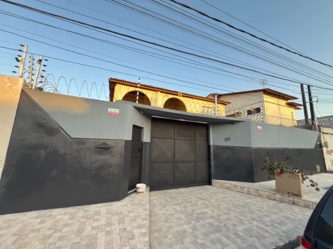 Casa grande para residência ou empresa