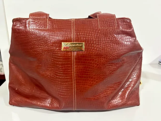 Bolsa de couro da Anandra original