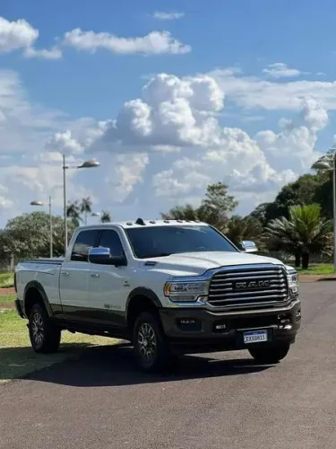 Ram 3500 Limited Longhorn 6.7 TB CD Diesel 2022