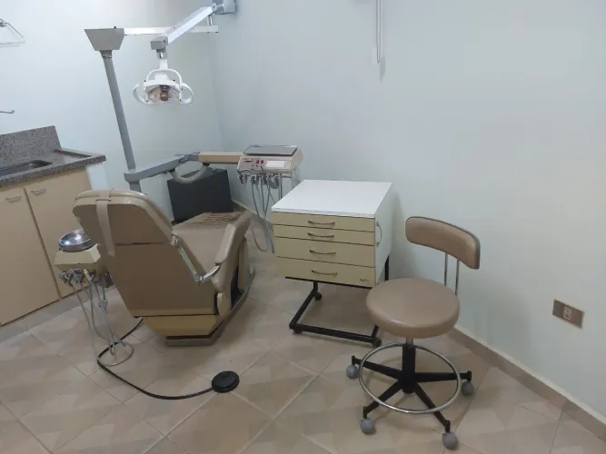 Consultório Dentário + Seladora + Autoclave