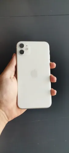 iPhone 11 64 GB 