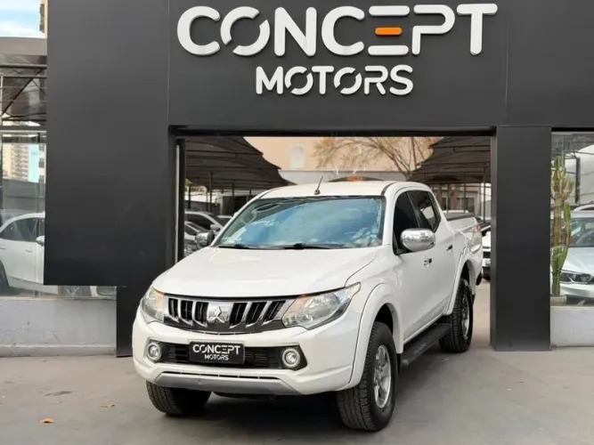 Mitsubishi L200 Triton Sport HPE-S 2.4 CD Dies. AUT 2019