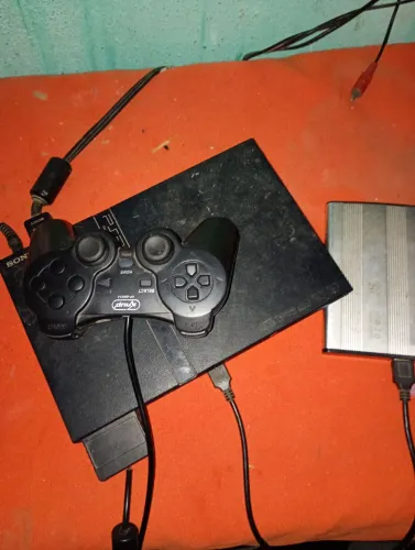 Vendo esse play 2 400 reis 