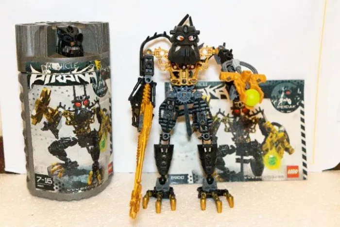 Lego Bionicle Piraka Reidak 8900 Completo Com Caixa