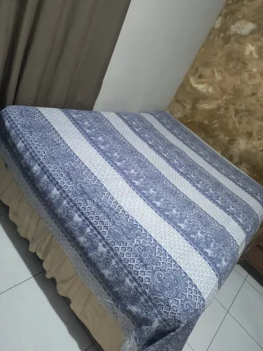 Cama box