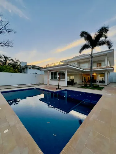 Casa à venda no condomínio Residencial Vila Lobos em Bauru-SP.