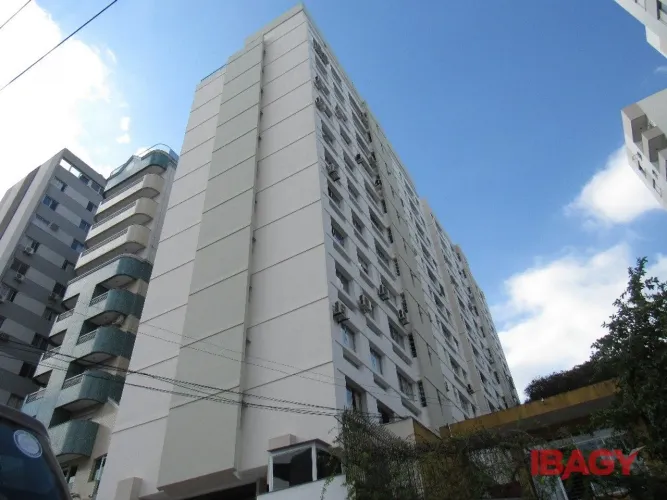 Excelente Apartamento 1 dormitório(s) em Centro - Florianópolis