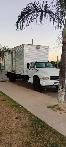 Ford baú f.12000