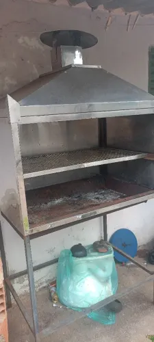 Churrasqueira de inox