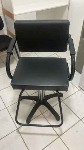 Cadeira de barbearia 