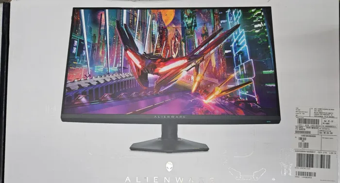 Monitor Alienware de 27  4K AW2725QF