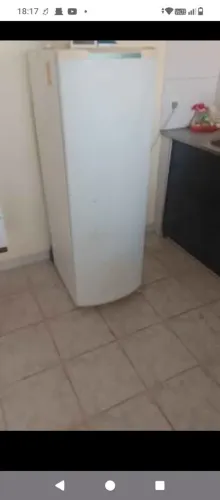 Vende-se geladeira