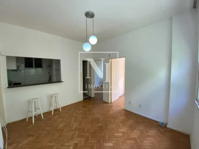 Apartamento : Padrão / Residencial / Copacabana