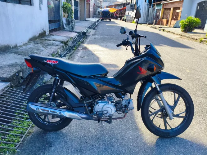 Honda Pop 110i 2023/2023 - Único Dono - Quitada, Selada e Equipada