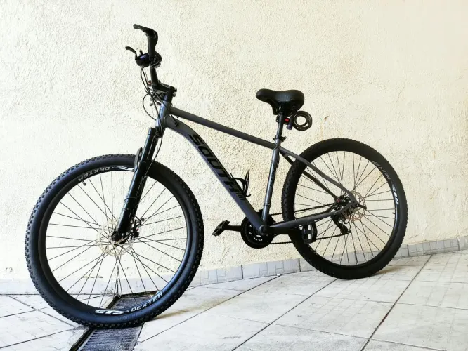 Bicicleta South Aro 29 com Freio a Disco, Suspensão + Acessórios