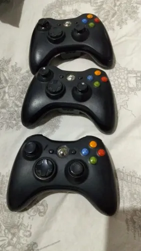 Vendo 3 Controles Xbox 360 Troco pode Jogos de Sup.Nintendo ou Nintendo. 64