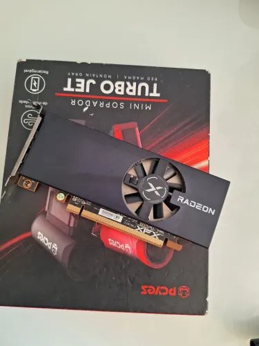 Placa de video XFX Rx 6400 low profile