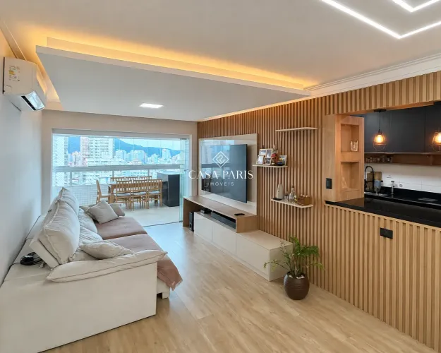 Apartamento de 164 m² com Vista para o Mar, 4 Quartos e 3 Vagas na Guilhermina