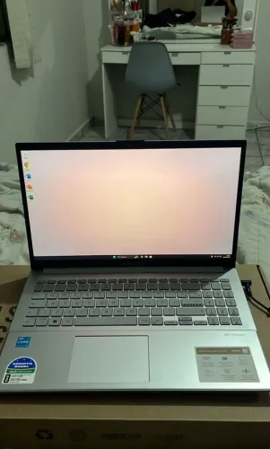 Notebook ASUS vivobook Go