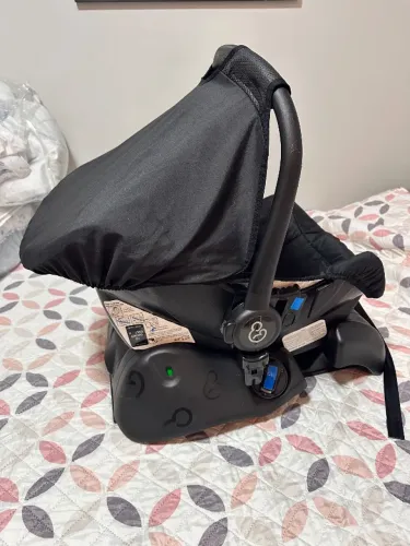 Bebê conforto 