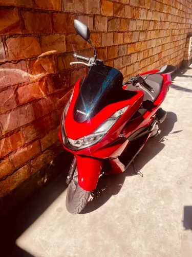 Vendo pcx em estado de nova