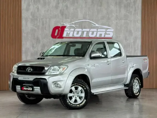 Toyota Hilux CD SRV D4-d 4X4 3.0 TDI Diesel AUT 2011