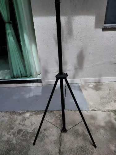 Tripé Pedestal Suporte Caixa