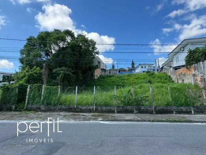 Terreno para venda em Joinville-SC, 450,65 m² no bairro Bom Retiro: oportunidade imperdíve