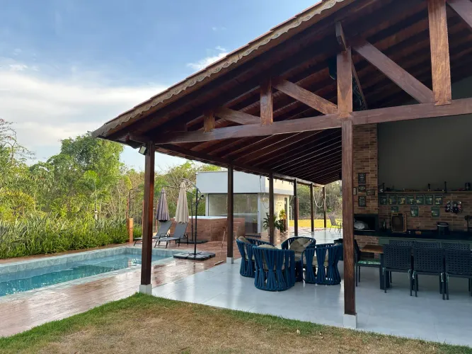 Chácara Clube a 20km de Goiânia | Piscina, SPA, Sauna, Campo e Quadra