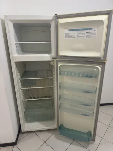 GELADEIRA ELECTROLUX