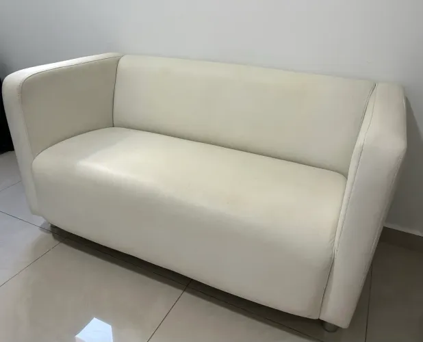 Sofá pequeno