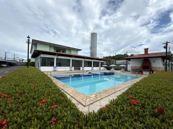 Residencial Astúrias Em Flores / Apartamento 2 Quartos Sendo 1 Suíte, 95% Mobiliado e Clim