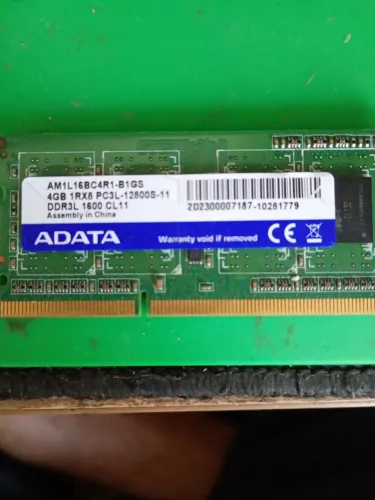 Memória RAM ADATA 4 GB DDR3L 1600 MHz