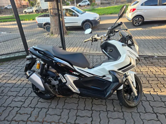 2022 Honda Adv 150!! Único dono!! Novíssima!!!