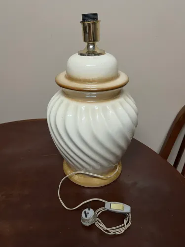 Cupula de abajur antigo