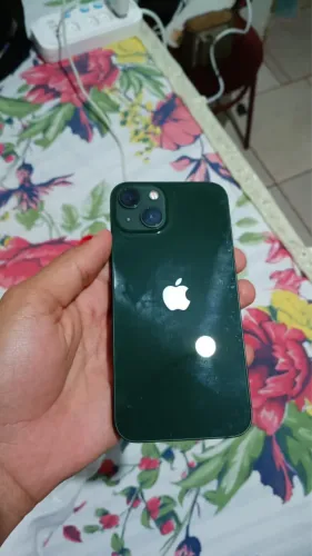     iPhone 13 Verde 128GB Usado - Excelente Aparência | Defeito no Chip
