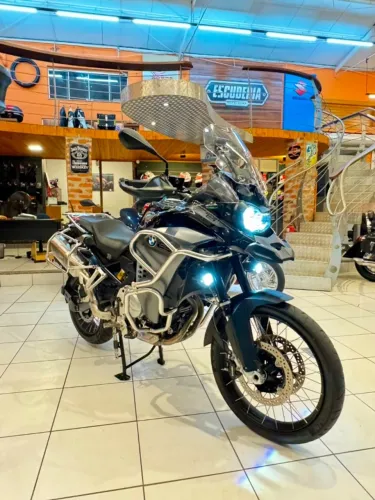 BMW GS 850 PREMIUM TRIPLE BLACK ADV