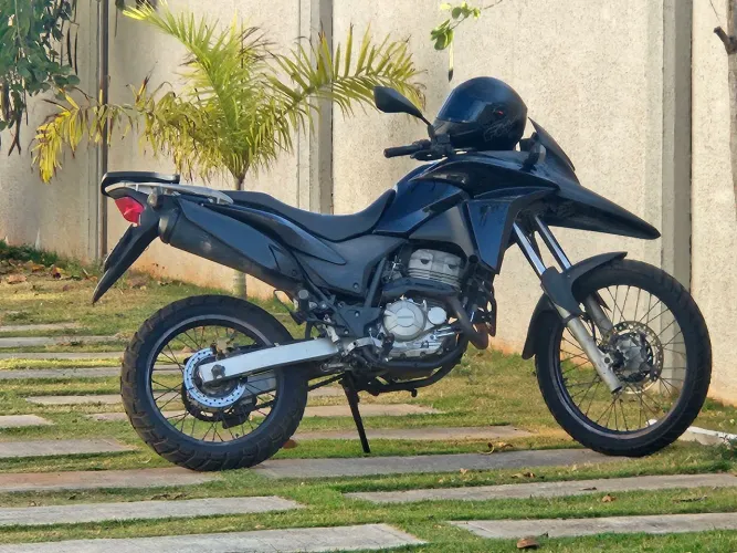 Xre 300 honda 