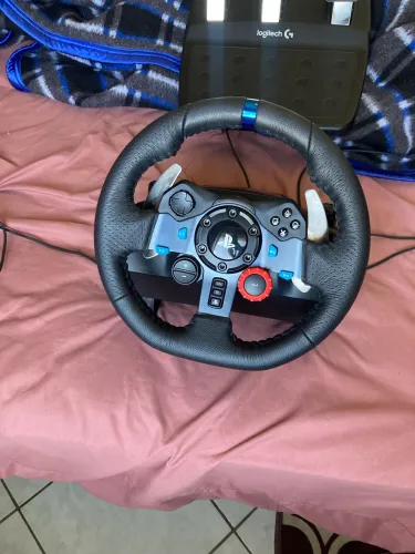 Vendo volante Logitech G29