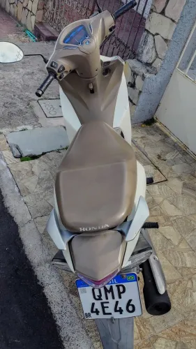 Honda Biz 125 Flex 2021 (Troco p/ Carro)