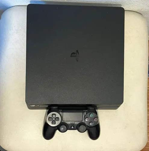 Ps4 slim