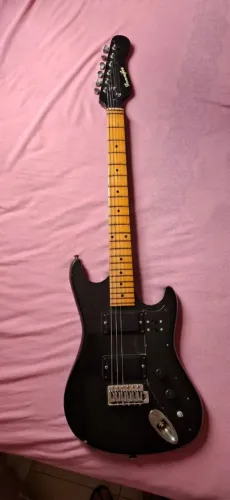 Guitarra Jennifer
