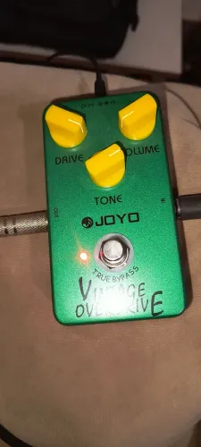 PEDAL DRIVE VINTAGE OVERDRIVE JOYO SEMI NOVO. FUNCIONANDO PERFEITAMENTE 