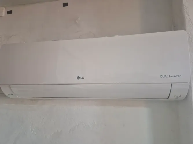 Ar Condicionado LG Inverter 12 000