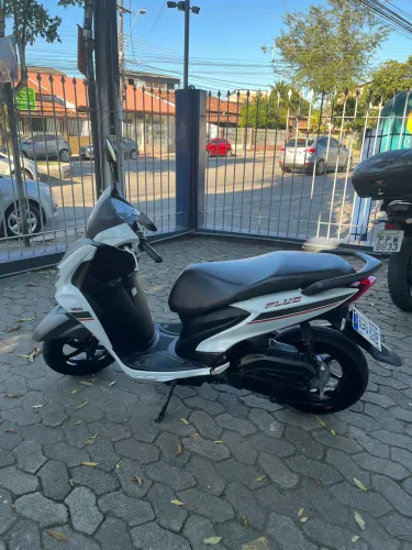 Yamaha Fluo 125 ABS 2023/2024 - Impecável 