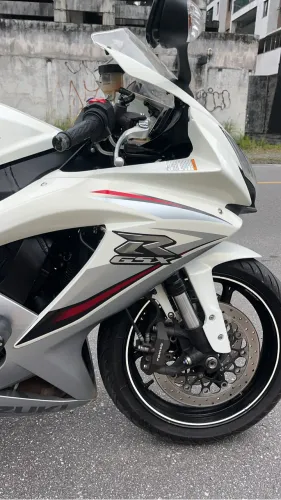 Suzuki GSX-R 750 2011 Branco Pérola
