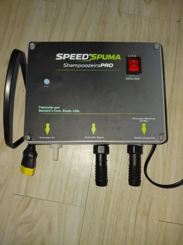 Shampoozeira 220V, automática R$ 599 ,00