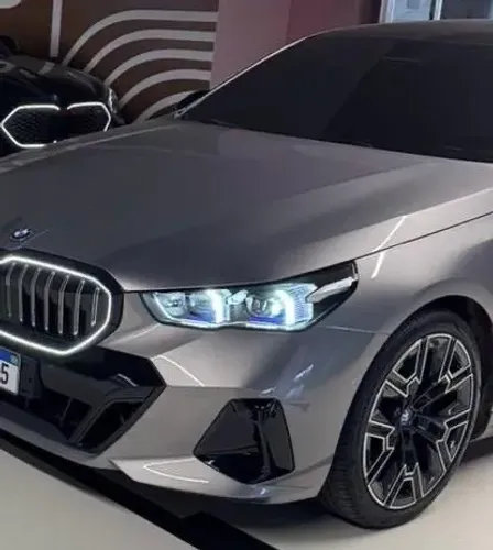 BMW 530E M Sport 2.0 Turbo Híbrido Aut. 2025