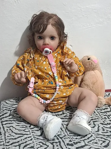 Boneca Realista 55 cm