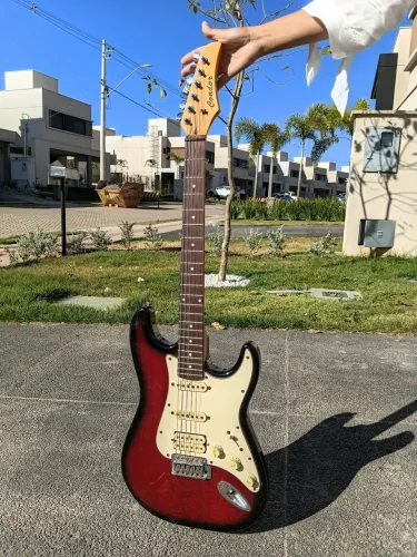 Guitarra Condor stratocaster